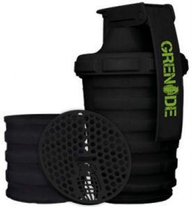 Grenade Šejkr 600 ml s dávkovačem - černý