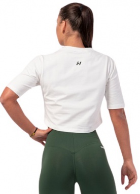 Nebbia Minimalist Logo Nebbia Crop Top 600 krémový