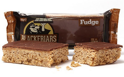 Levně Blackfriars Flapjacks 110 g - fudge (karamel/čokoláda)