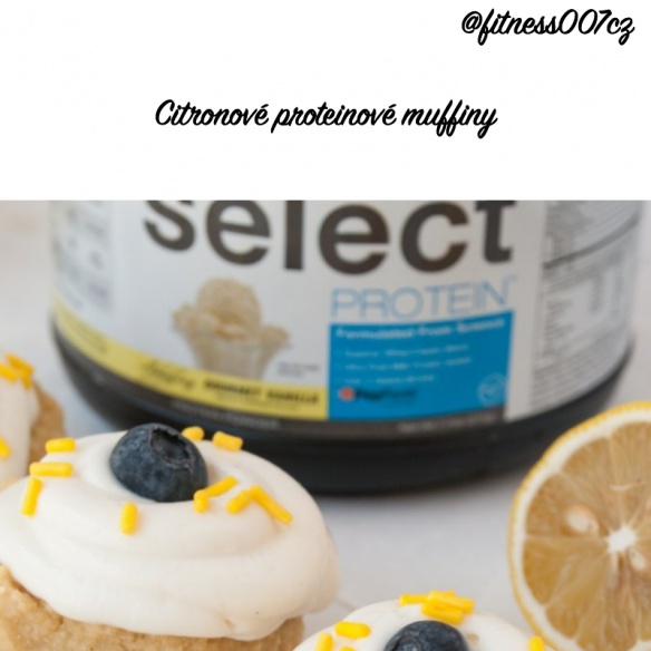 Citronový proteinový muffin s borůvkami Citronový proteinový muffin s borůvkami